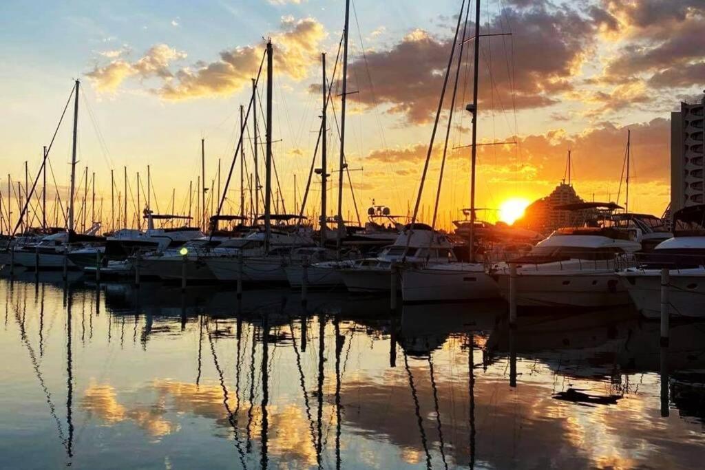Vue Imprenable Sur Le Port, Proche Plages ! Apartment La Grande Motte Luaran gambar